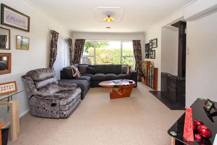 237 Shortland Street Aranui_5