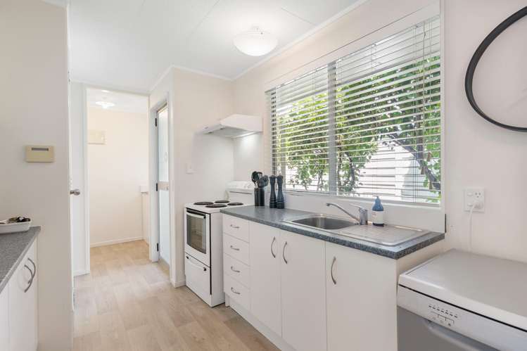 36 Cardwell Street Onehunga_9