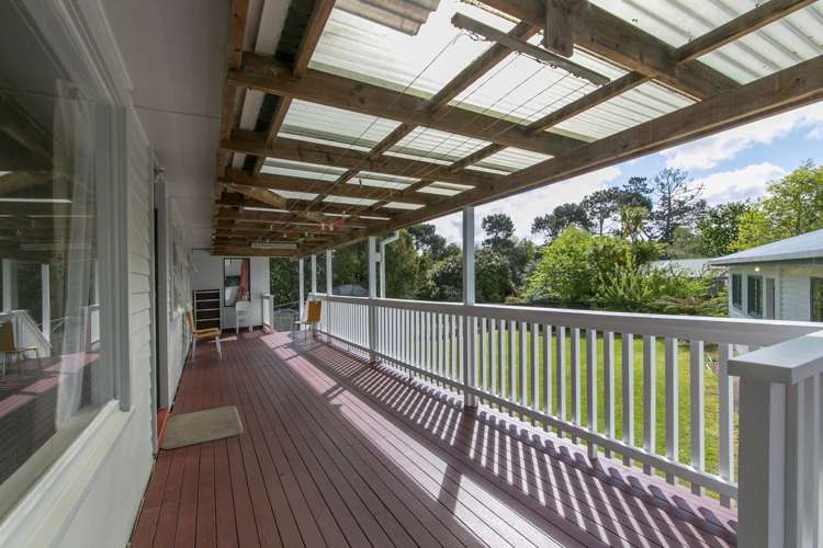 55 Barrys Road Glendene_11