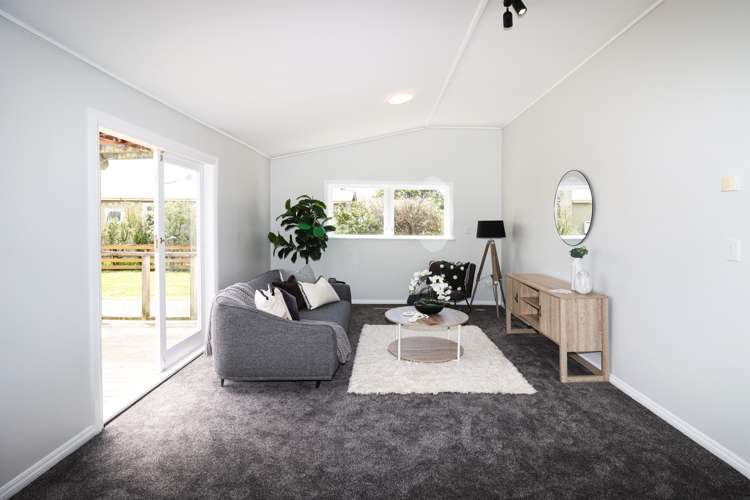 276 High Street South Carterton_8