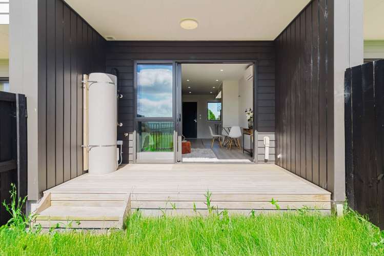 4/17 Barneys Farm Road Clendon Park_16