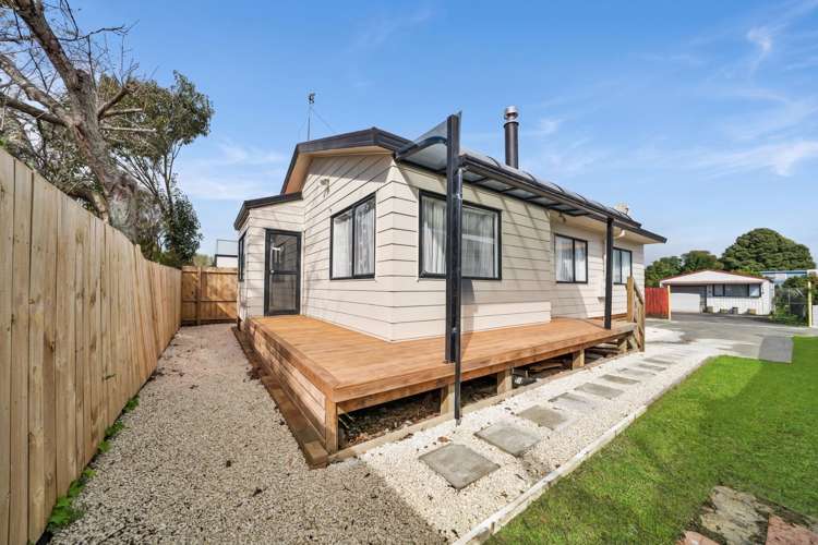 454 Swanson Road Ranui_1