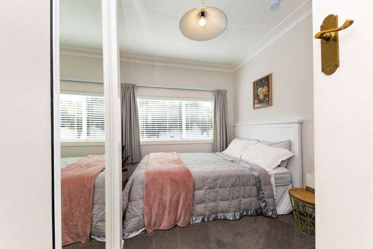 2a Lantana Road New Lynn_14