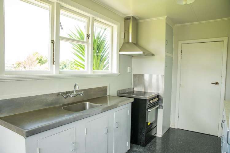 47 Hillary Crescent Belmont_5