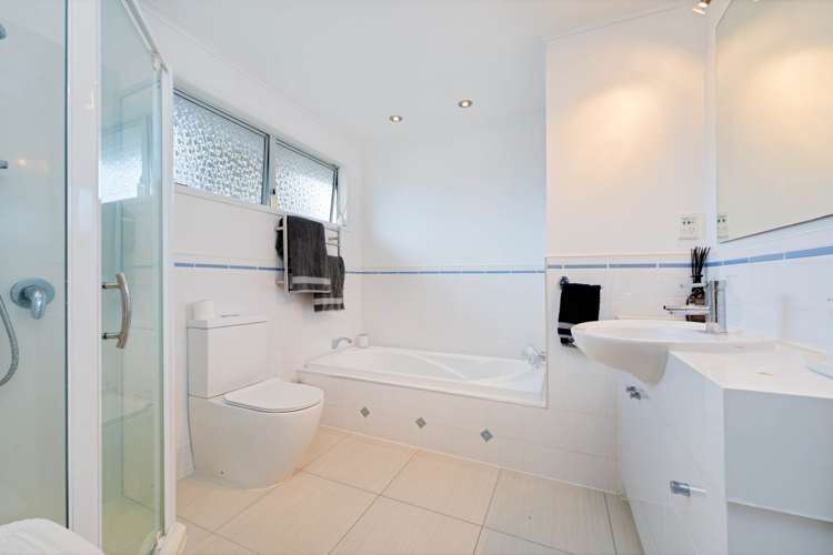 106 Weatherly Road Torbay_9