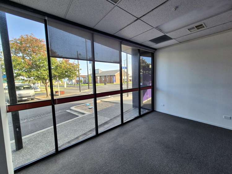 Ground Floor/3053 Great North Road New Lynn_11