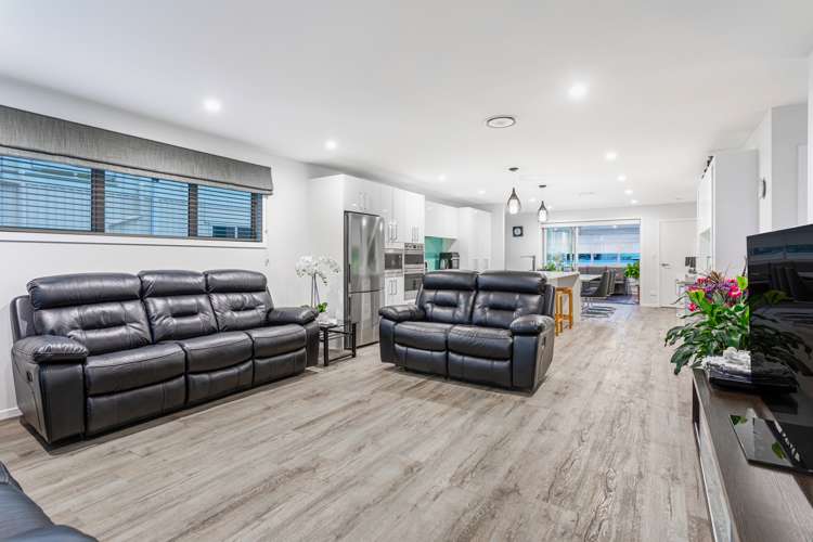 171 Edmonton Road Te Atatu South_16