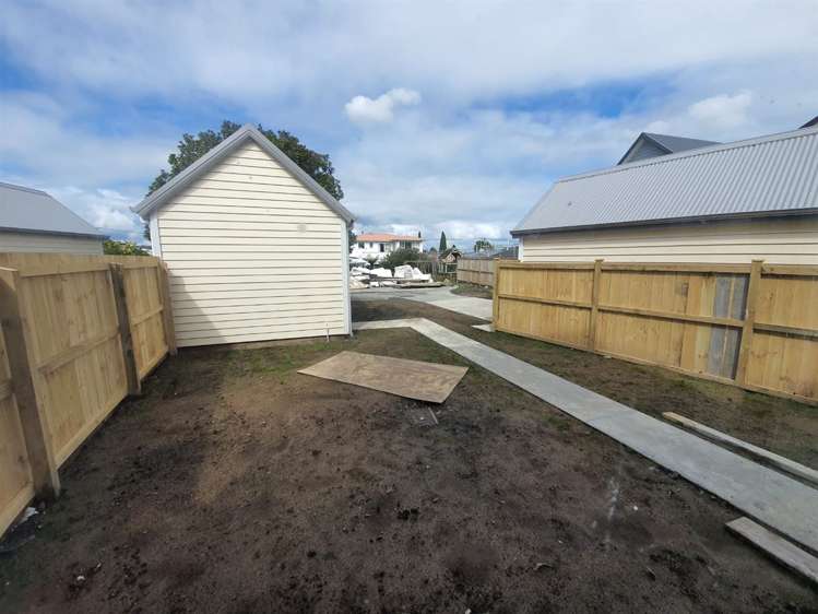 11 Warbler Crescent Papakura_5
