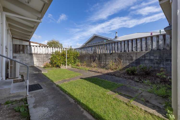 556 Queen Street East Levin_20