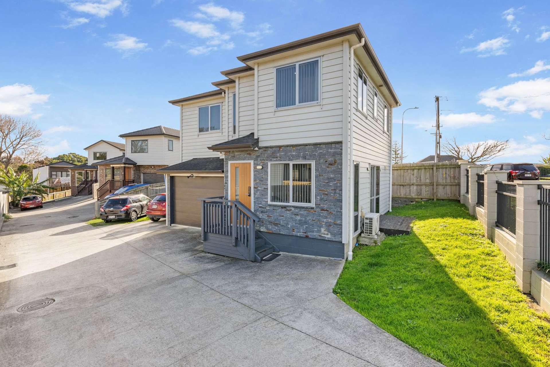 68B Henwood Road Mangere East_0