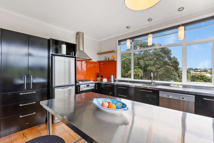 168 Seaview Road Westown_5