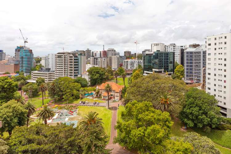 1p/100 Greys Avenue Auckland Central_13