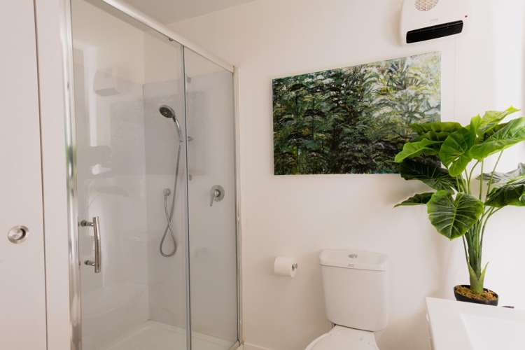 7 Lannan Rd Surfdale_12