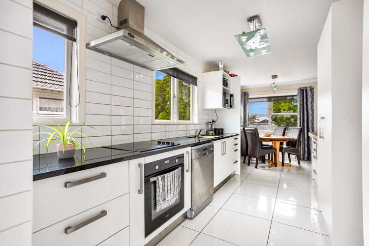 111 Henderson Valley Road Henderson_5