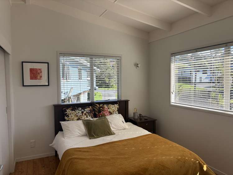 3b Maori Hut Road Red Beach_12