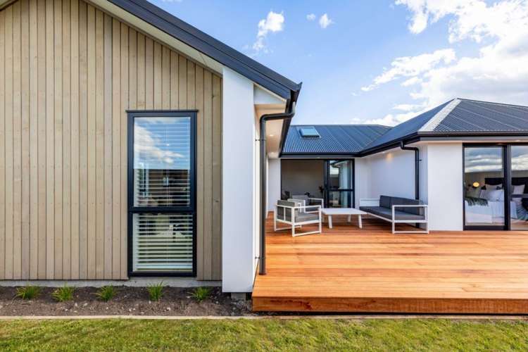 2 Mccahon Drive Rangiora_14