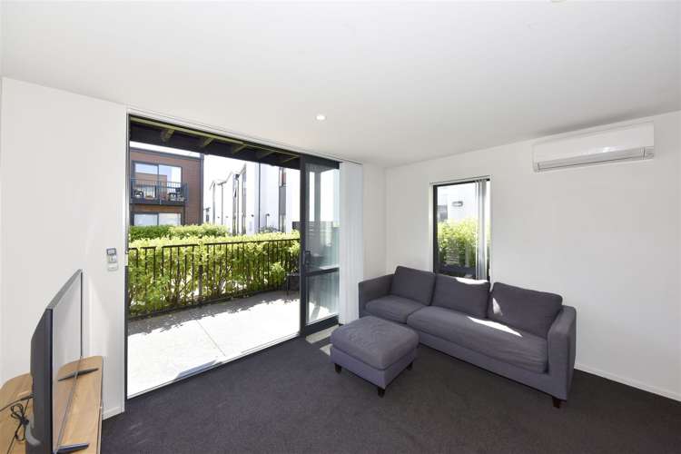 21/17 Bunyan Street Waltham_10