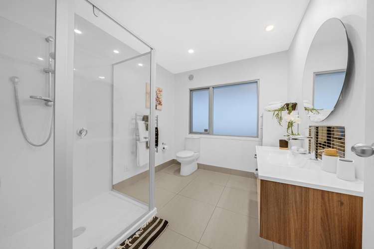 5 Frank Place Hill Park_16