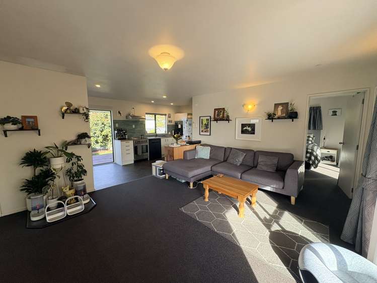 19A Kaplan Avenue Islington_5