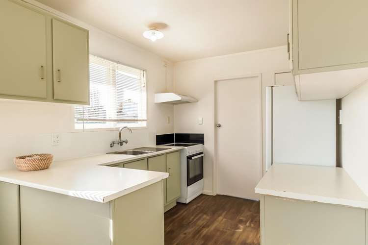 7 Tennyson Drive Owhata_9