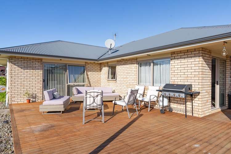24 Charles Street Carterton_16