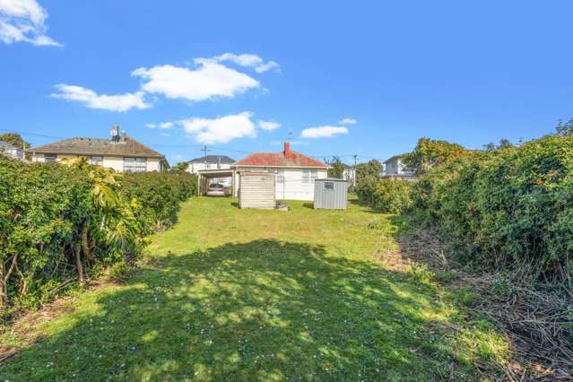 1 Coates Crescent Panmure_2