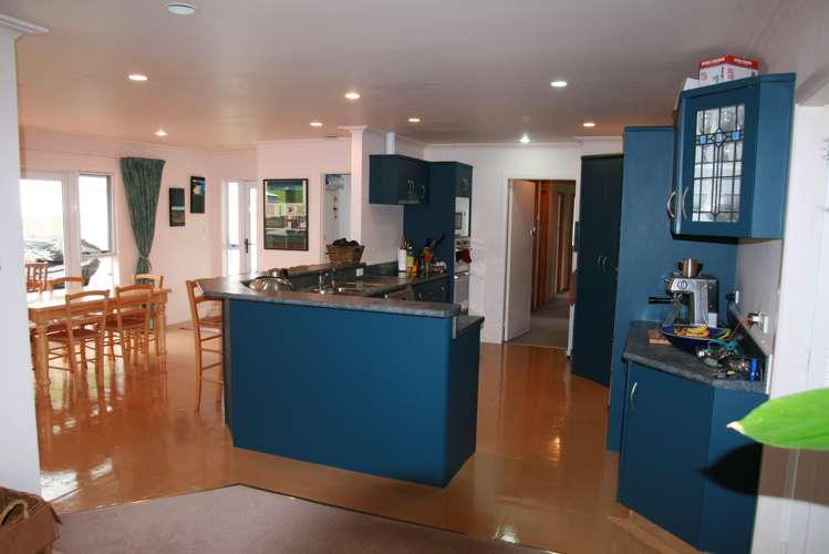 1756 Rawhitiroa Road Eltham_15