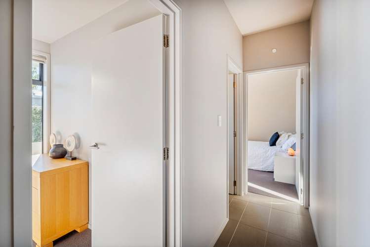 40/73 South Highway - Sovereign Pier Whitianga_18