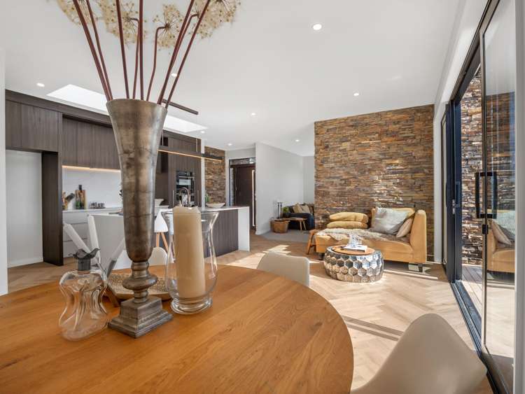 26 Whakahaumako Road Leamington_11