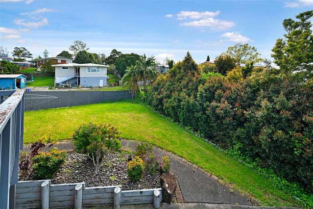 26b Meilland Place Glen Eden_1