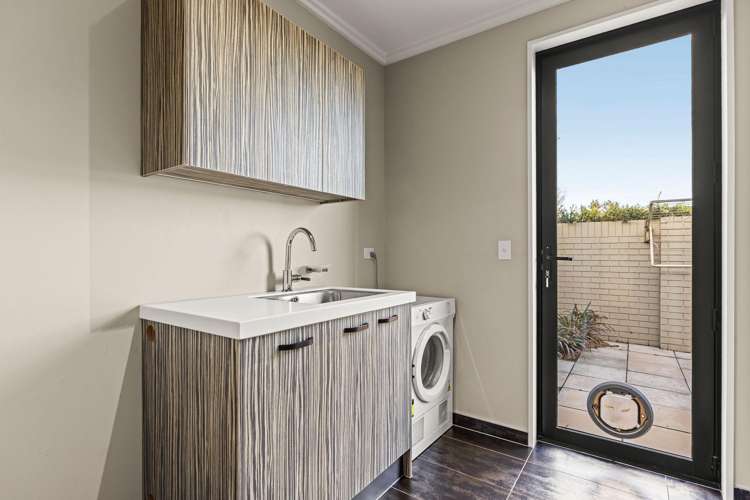 39 Hamill Road Halswell_15