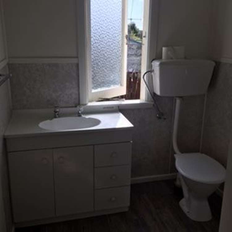 33 Station Street Tirau_11