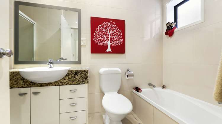 64 Nautilus Drive Gulf Harbour_11