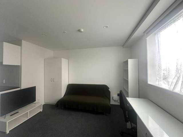 100 Anzac Ave 10015_4