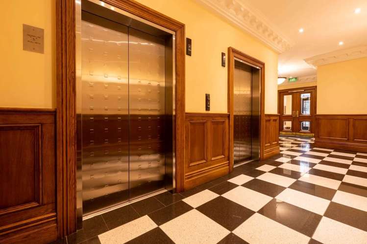 9k/14 Waterloo Quadrant Auckland Central_9