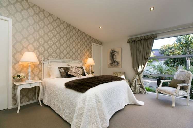 9c Dolphin Parade Bell Block_55