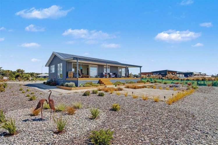 22 Elley Drive Carters Beach_1