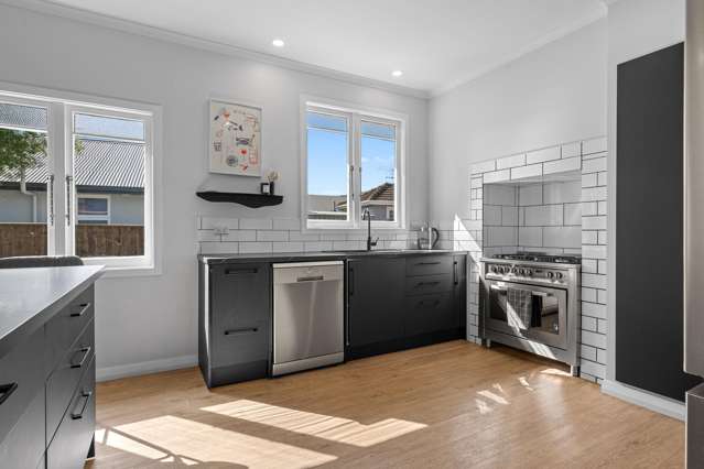 24C Willow Avenue Stoke_1