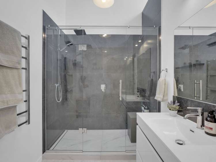 20 Campbell Street Leamington_15
