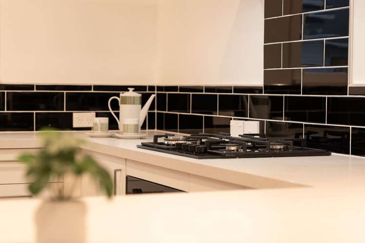 62 Tilford Street_5