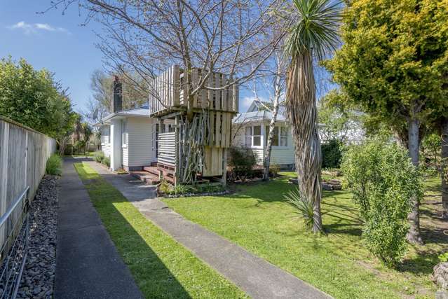 25 Titoki Road Raumati Beach_1