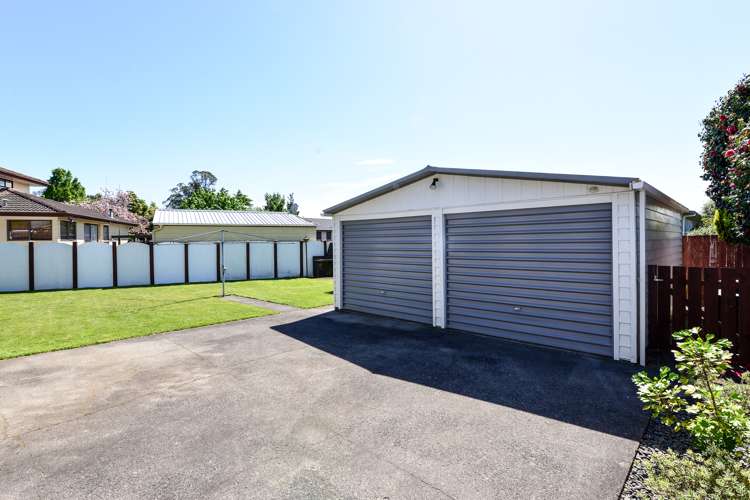 102 Oakfield Crescent Pukete_17