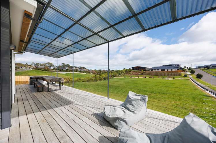37 Vaucluse Heights Fitzherbert_2