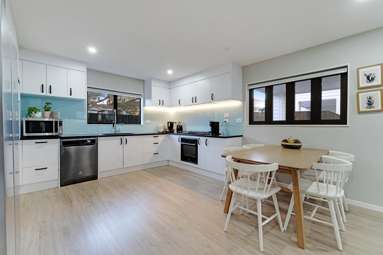 52A Shoreham Street_1