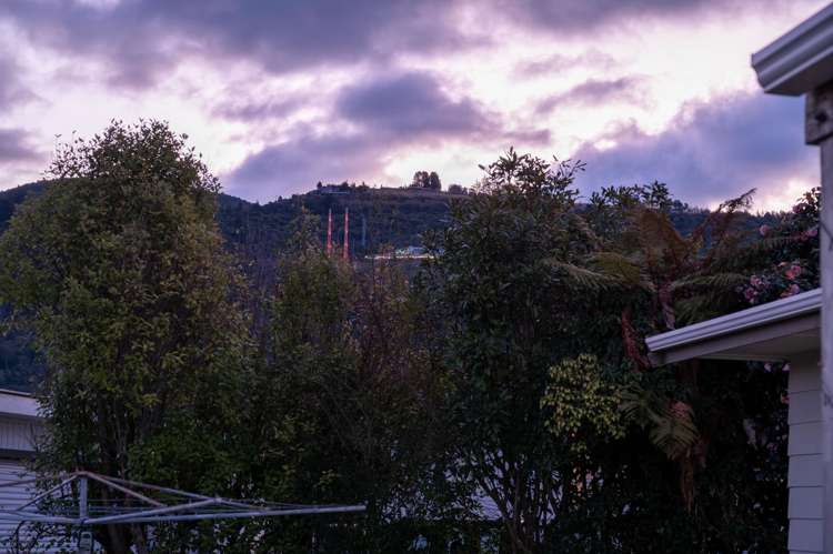 26 Fenruss Street Fairy Springs_26