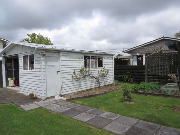 76 Kennedy Drive Levin_11