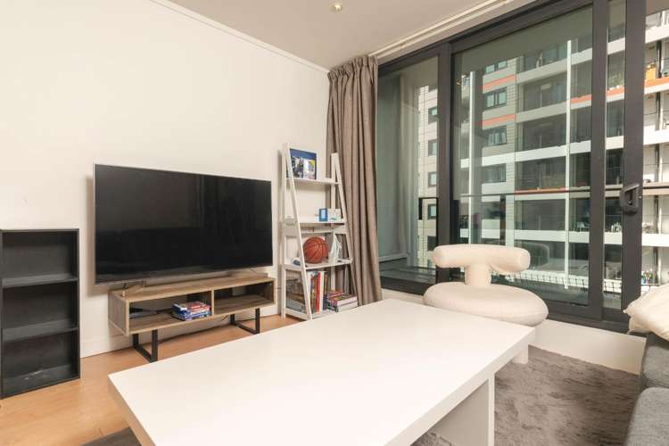 320/145 Nelson Street 10015_1