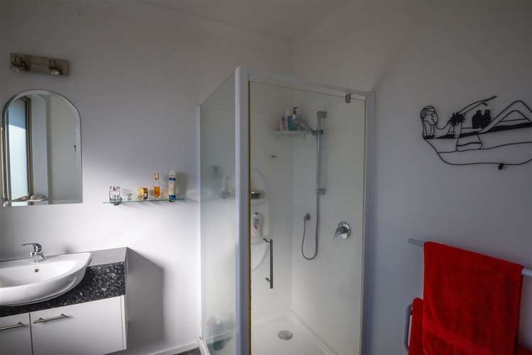 20 Bottle Lake Drive Parklands_8