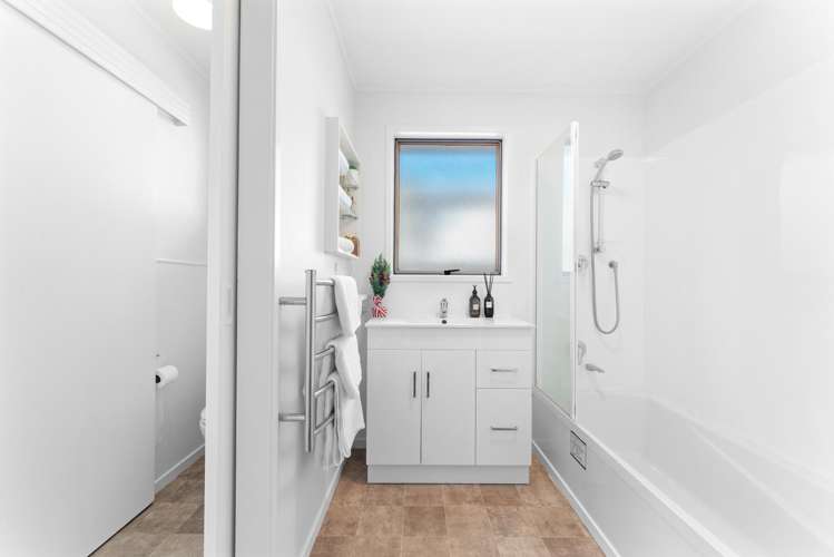 2/1 Cantina Avenue Bayview_11