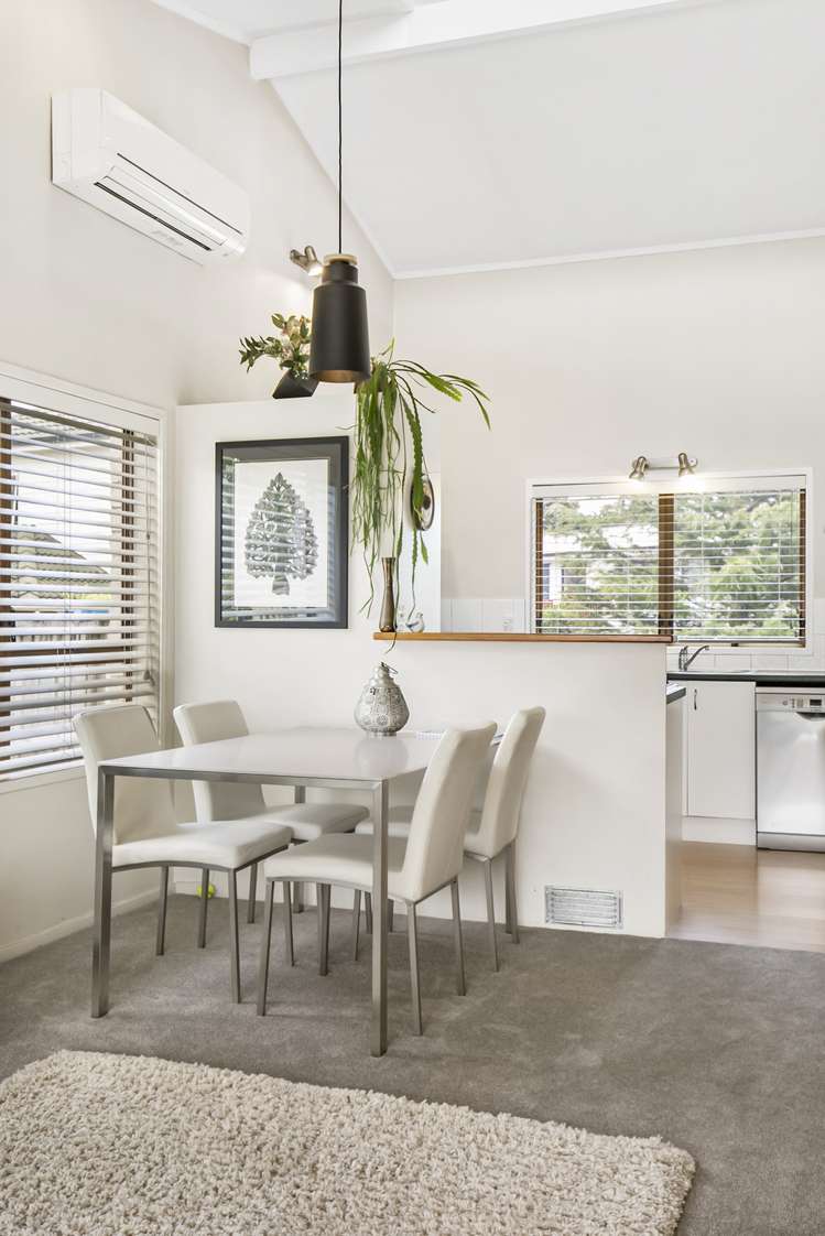 1/111 Cook Street Cockle Bay_5